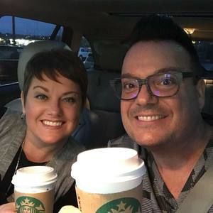 Meet your Posher, Alyson